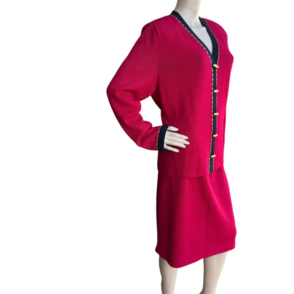St. John Collection Red & Black Santana Knit Suit Skirt Jkt 12 Skrt 16 - Picture 9 of 16